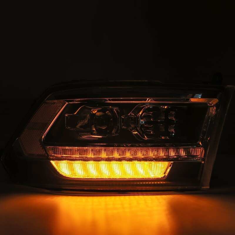 Load image into Gallery viewer, Alpharex 880520 ARX LUXX Headlights
