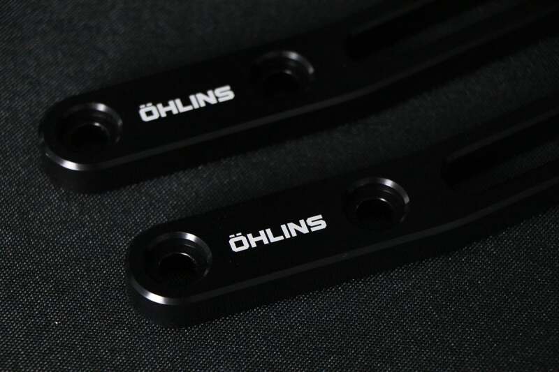 Load image into Gallery viewer, Ohlins HD 050 OHL STX 36 Blackline
