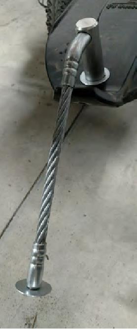 Between The Lines 1403-SOLO Duraflex Solo Ice Scratcher