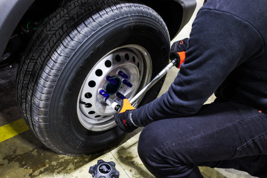 Mishimoto MMLG-15-27LBK MM Lug Nuts - Locking