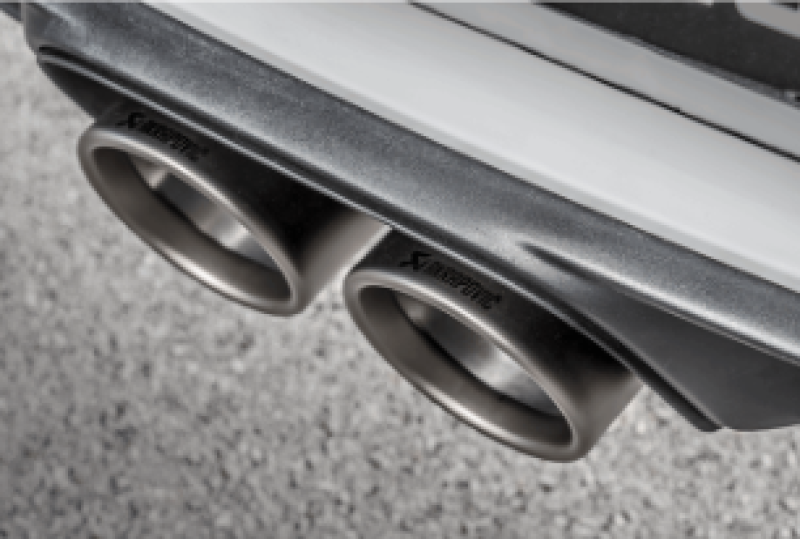Load image into Gallery viewer, Akrapovic TP-T/S/19 AKR Tail Pipe Set - Titanium
