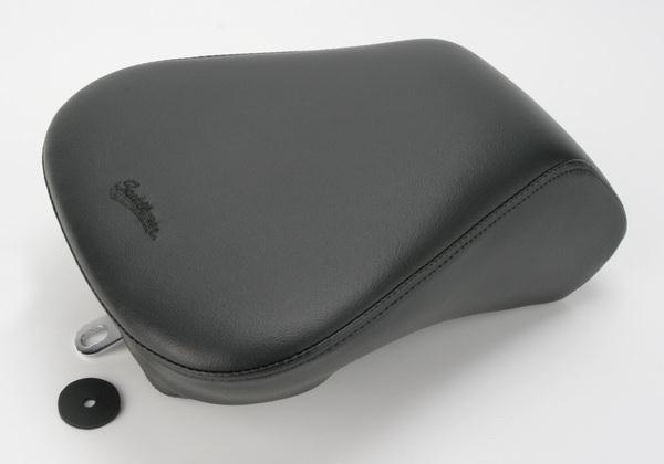 Saddlemen 806-15-016 Renegade Deluxe Touring Pillion Pad - SaddleHyde without Studs