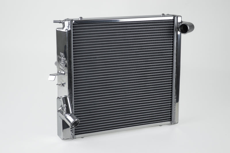 Load image into Gallery viewer, Csf 7070 CSF Radiators - Aluminum
