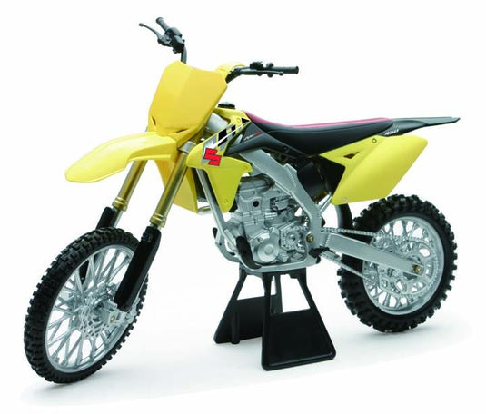 New Ray Toys 49473 1:6 Scale Racer Replica - 2014 Suzuki RM-Z450