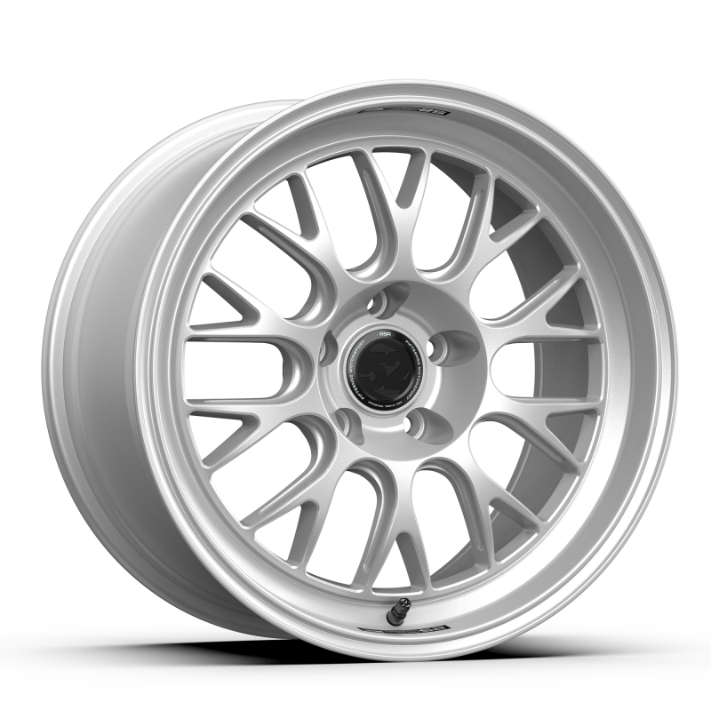 Load image into Gallery viewer, Fifteen52 RSHRS-99552+22 FFT Holeshot RSR Wheels
