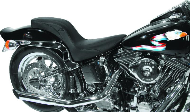 Load image into Gallery viewer, Mustang Motorcycle 76372 MMP 1 Piece Original

