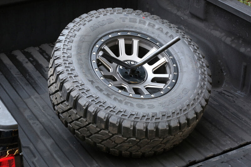 Load image into Gallery viewer, Fabtech FTT10002BK FAB Spare Tire Mount
