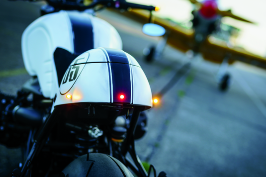 Kuryakyn 2570 KUR Turn Signal Kits B