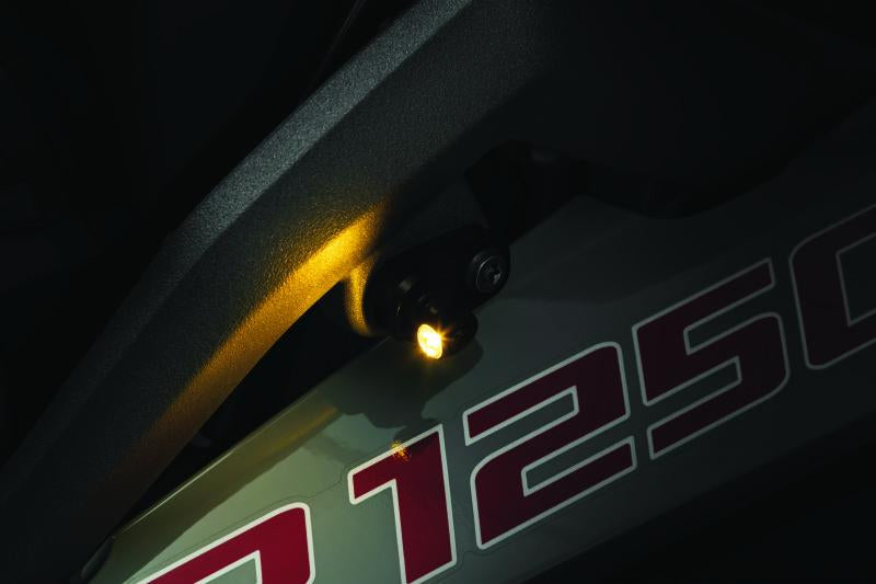 Load image into Gallery viewer, Kuryakyn 2841 KUR LED Auxilliary Lights G
