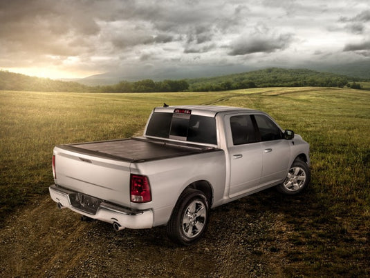 Roll-N-Lock LG152M RNL M-Series Tonneau Cover