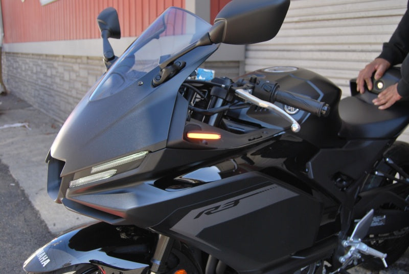 Load image into Gallery viewer, New Rage Cycles R3-FB-25 NEW Turn Signal
