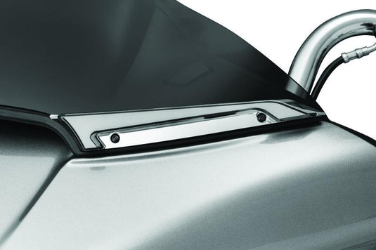 Kuryakyn 2945 KUR Windshield Trim E
