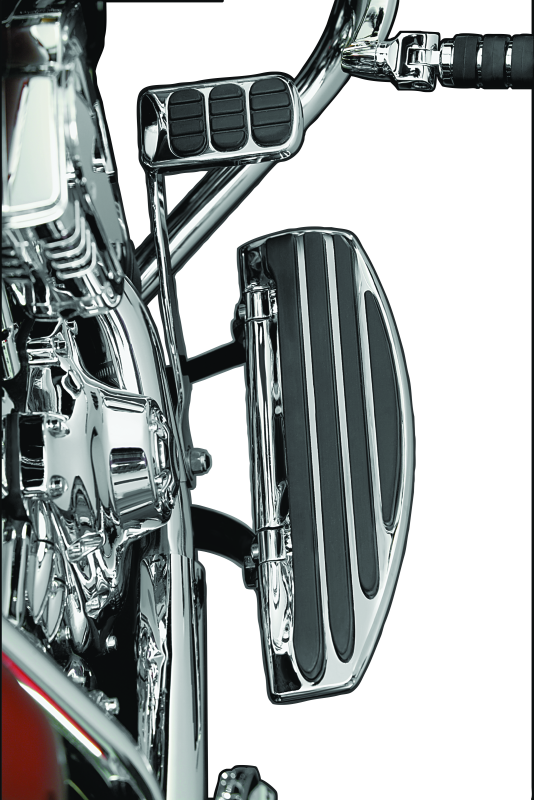 Load image into Gallery viewer, Kuryakyn 450 KUR Floorboards B
