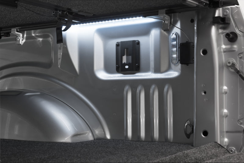 Load image into Gallery viewer, Undercover UX22019 UND Ultra Flex Bed Covers
