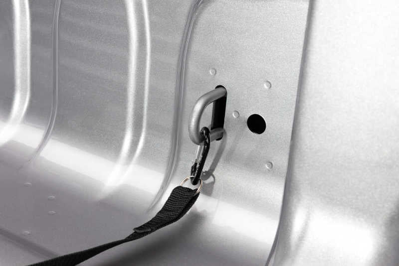 Load image into Gallery viewer, Roll-N-Lock BT401A RNL A-Series Tonneau Cover
