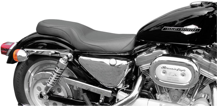 Mustang 76374 DayTripper One-Piece Seat