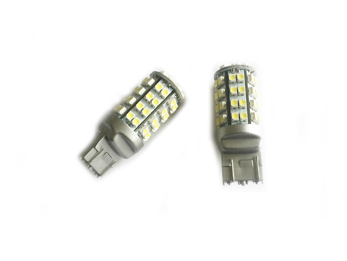 Pathfinder L18SWB L18SWB Switchback Replacement High Performance LED Bulb - White/Amber