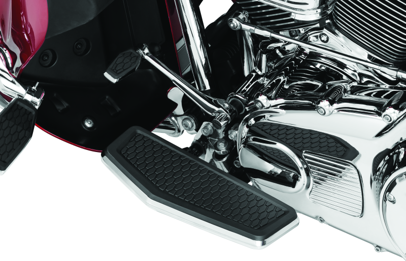 Load image into Gallery viewer, Kuryakyn 5900 KUR Floorboards F
