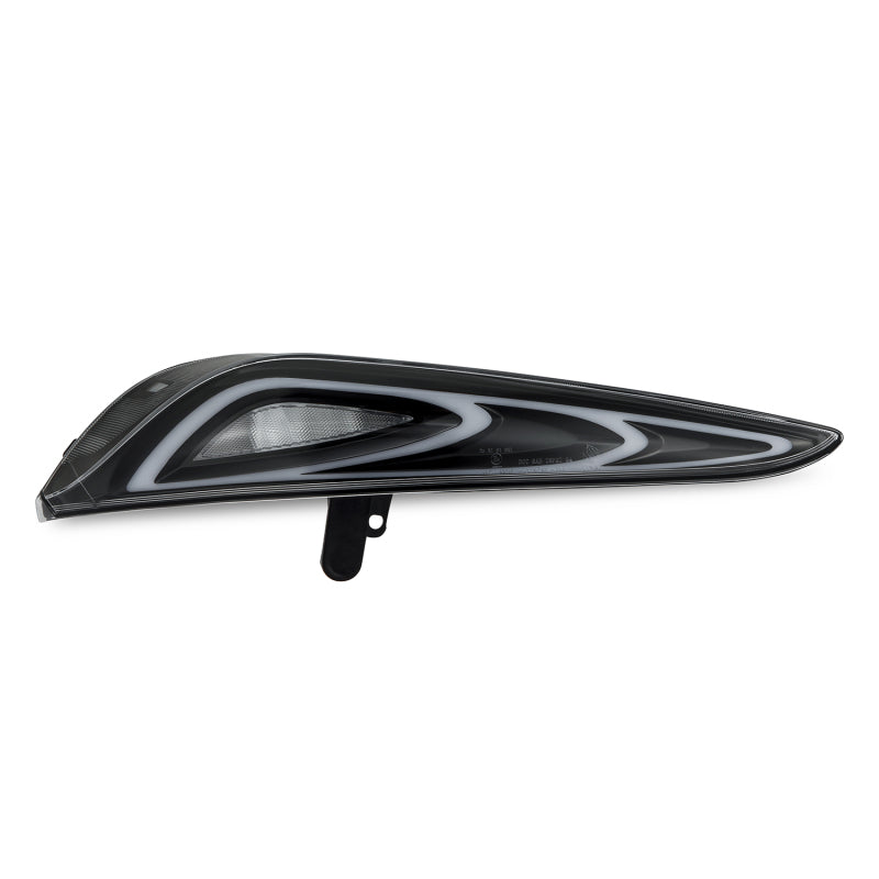 Load image into Gallery viewer, Alpharex 609011 ARX LUXX Tail Lights
