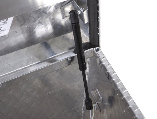 Lund 6134 LND Tool Box - Challenger