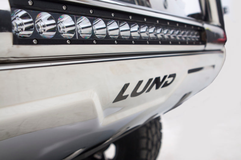Load image into Gallery viewer, Lund 47021210 LND Bull Bars
