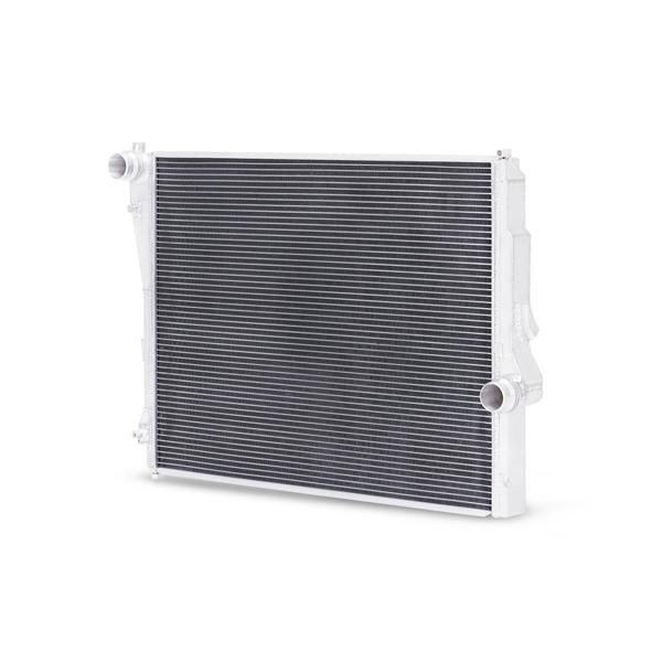 Load image into Gallery viewer, Mishimoto MMRAD-E46-323 MM Radiators - Alum
