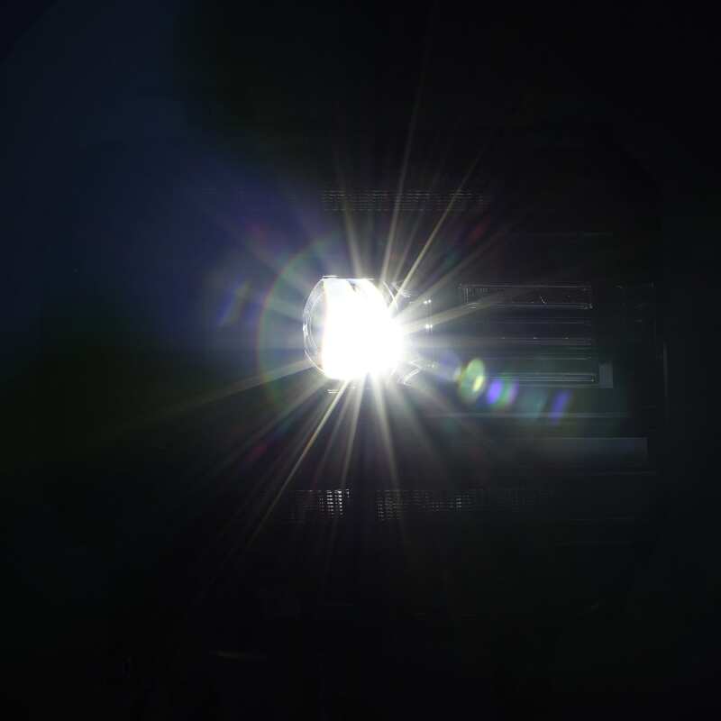 Load image into Gallery viewer, Alpharex 880614 ARX LUXX Headlights
