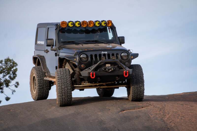 Load image into Gallery viewer, Dv8 Offroad UNSK-01GR DV8 Shackles
