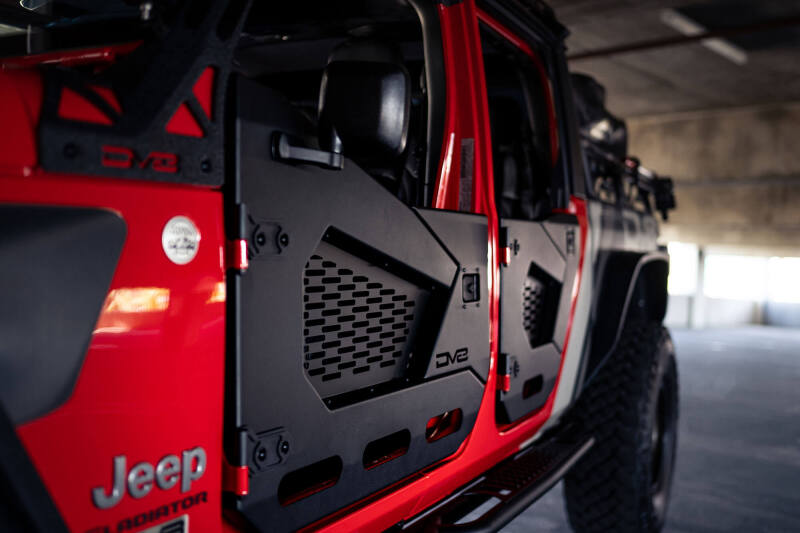 Load image into Gallery viewer, Dv8 Offroad HDJL-02F DVE Half Doors
