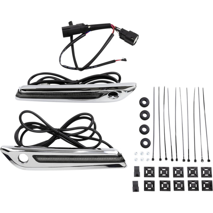 Ciro 40070 Led Saddlebag Hinge Cover - Smoke/Chrome