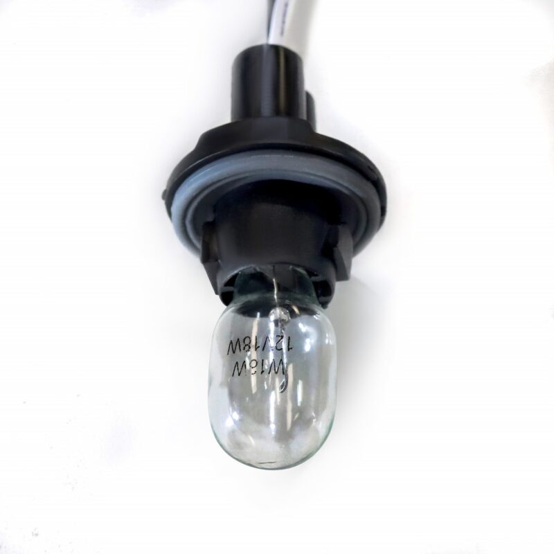 Load image into Gallery viewer, Alpharex 640013 ARX Tail Light Converters
