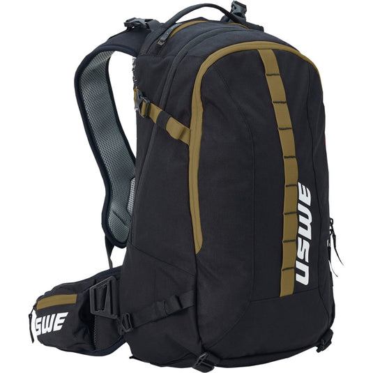 Uswe 5225082050 Core Off-Road Daypack - Black/Bronze - 25L.