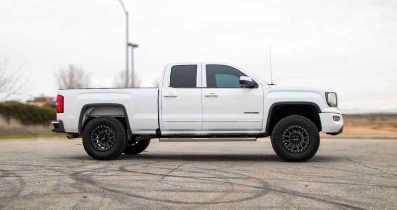 Load image into Gallery viewer, Cognito 210-P0957 COG Leveling Kit - Performance

