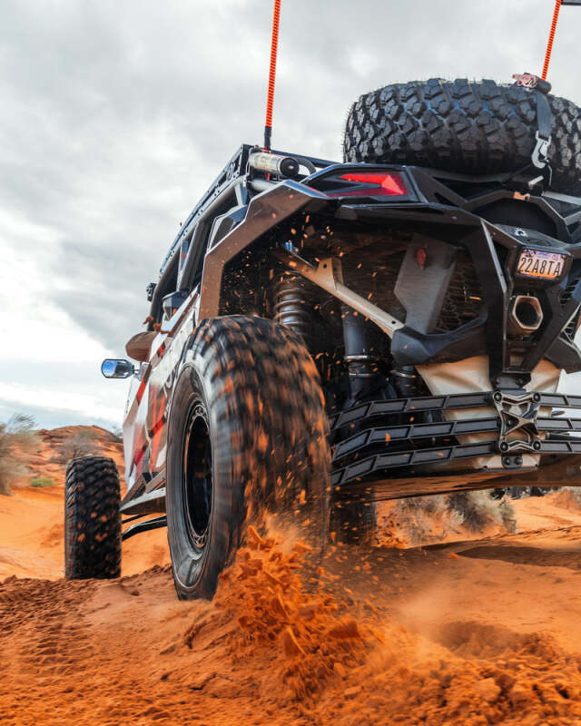 Load image into Gallery viewer, Elektric Off Road SUS210001-B ELK Radius Rods
