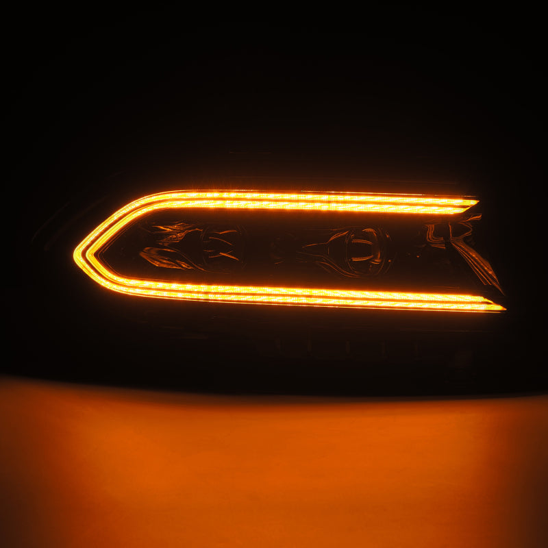 Load image into Gallery viewer, Alpharex 880579 ARX LUXX Headlights
