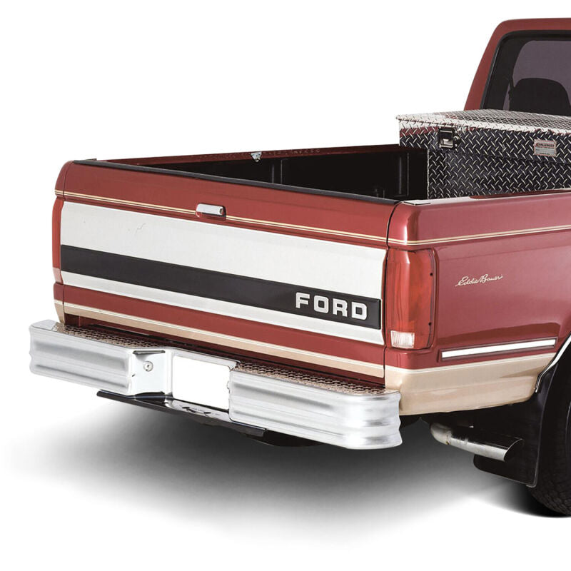 Load image into Gallery viewer, Westin 21000 WES Fey Diamondstep Bumpers

