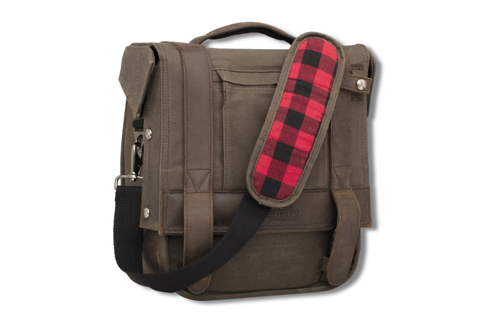 Burly Brand B15-1000D Wet-Waxed Saddlebag - Dark Oak Finish