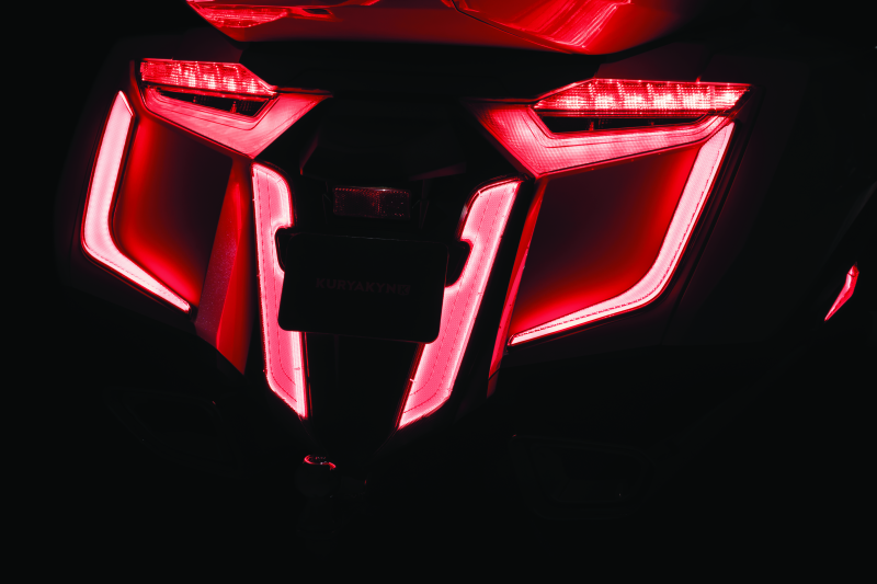 Load image into Gallery viewer, Kuryakyn 3259 KUR LED Auxilliary Lights J
