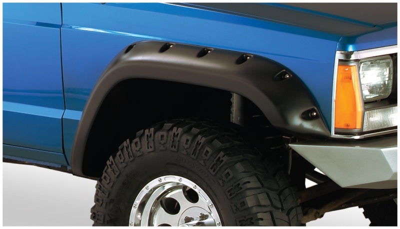 Load image into Gallery viewer, Bushwacker 10912-07 BUS Jeep Cutout Style Flares
