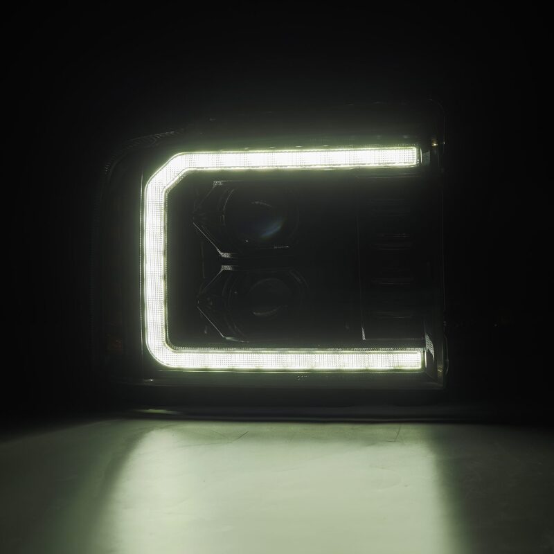 Load image into Gallery viewer, Alpharex 880316 ARX LUXX Headlights
