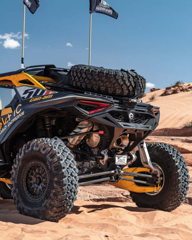 Load image into Gallery viewer, Elektric Off Road RRB220003 ELK Rear Bumper
