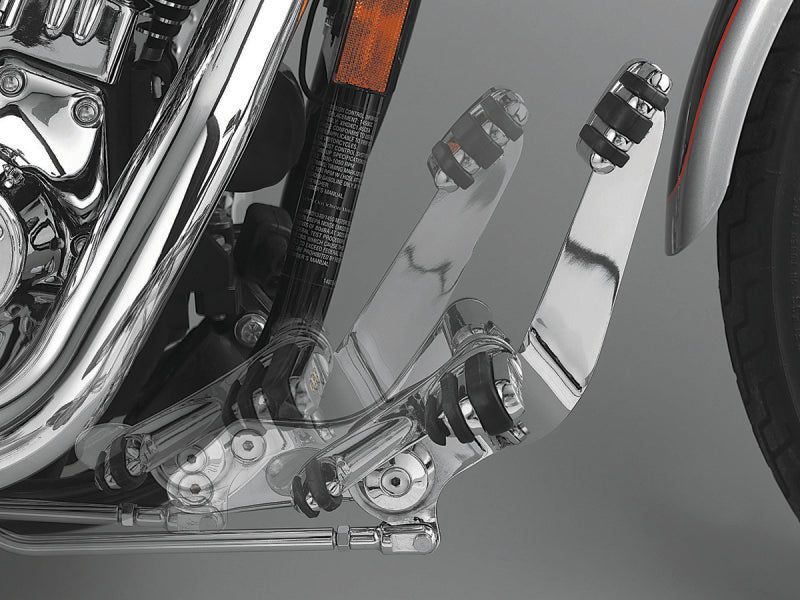 Load image into Gallery viewer, Kuryakyn 9063 KUR Forward Controls
