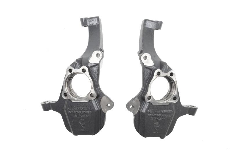Load image into Gallery viewer, Belltech 350345 BT Shackle Kit
