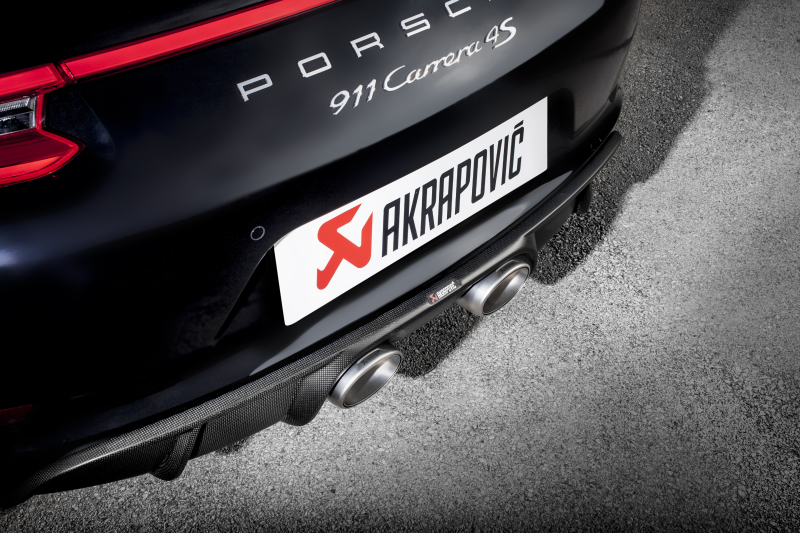 Load image into Gallery viewer, Akrapovic S-PO/TI/5H AKR Slip-On Line - Titanium
