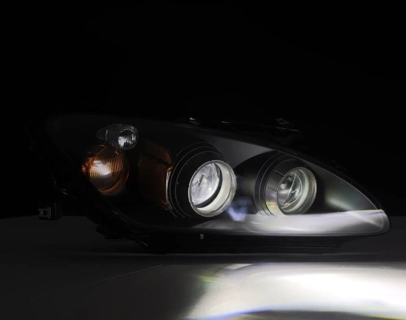 Load image into Gallery viewer, Alpharex 880271 ARX LUXX Headlights
