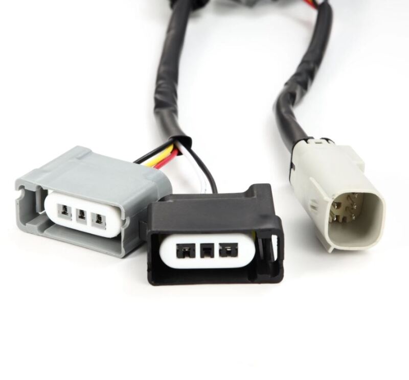 Load image into Gallery viewer, Alpharex 652201 ARX Tail Light Converters

