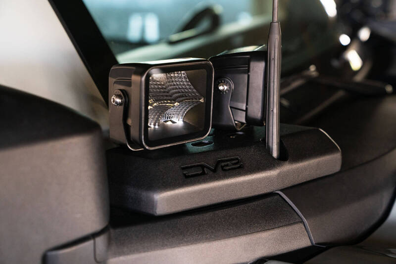 Load image into Gallery viewer, Dv8 Offroad LBBR-02 DVE Light Bar Mounts
