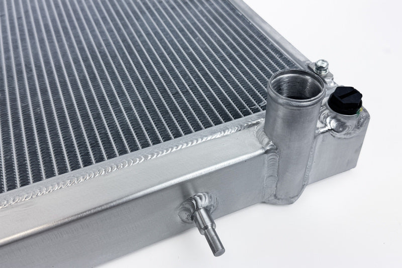 Load image into Gallery viewer, Csf 7229 CSF Radiators - Aluminum
