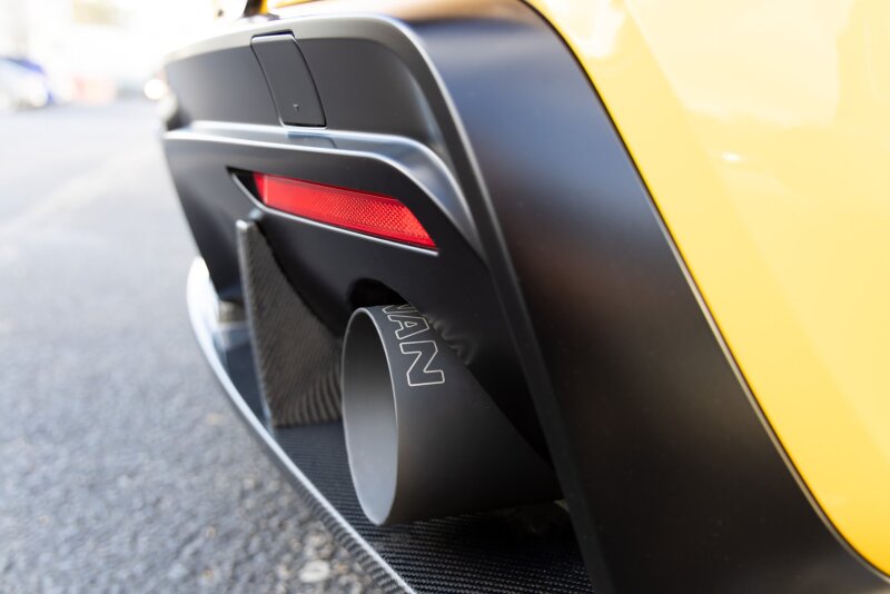 Load image into Gallery viewer, Dinan D660-0096-BLK DNN Axleback Exhaust Systems
