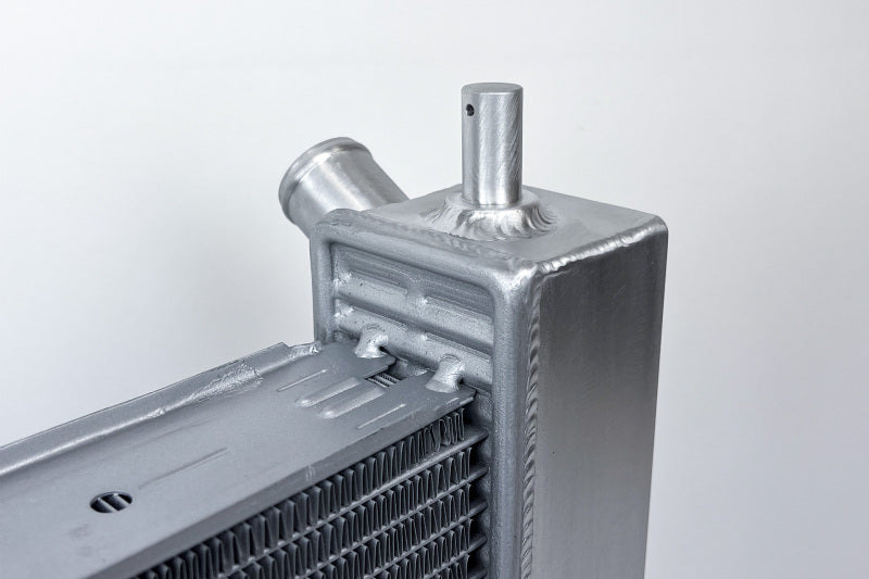 Load image into Gallery viewer, Csf 7223 CSF Radiators - Aluminum
